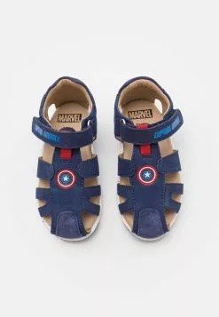 Friboo MARVEL CAPTAIN AMERICA - Outdoorsandalen 9 Friboo MARVEL CAPTAIN AMERICA - Outdoorsandalen -Friboo Winkel 09e0a16d02784e60918d46eb29338bdd