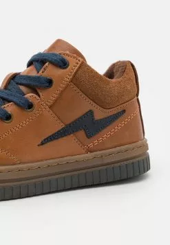 Friboo Sneakers Laag - Cognac 13 Friboo Sneakers Laag - Cognac -Friboo Winkel 20afb5dee7a144bbafa4da6f4730be3e