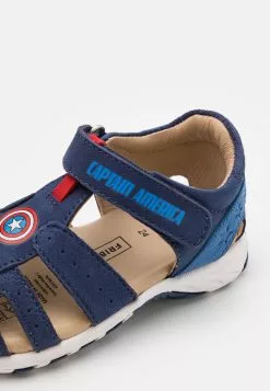 Friboo MARVEL CAPTAIN AMERICA - Outdoorsandalen 11 Friboo MARVEL CAPTAIN AMERICA - Outdoorsandalen -Friboo Winkel 288ef6b6e8aa4f5aaef6bb2c8731c688