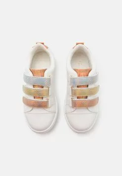 Friboo Sneakers Laag 11 Friboo Sneakers Laag -Friboo Winkel 2da0caeb507d4414b4523dc4659b9a0f