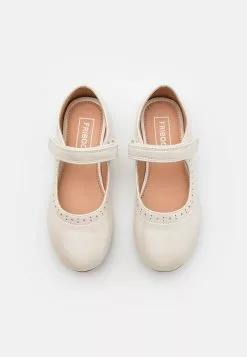 Friboo Ballerina's 9 Friboo Ballerina's -Friboo Winkel 86ee6dbb941746ca8c269f7e8502e56b