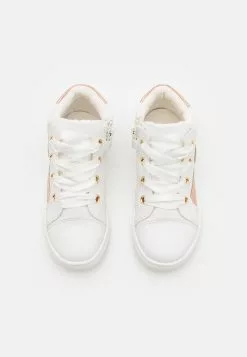 Friboo Sneakers Hoog - White -Friboo Winkel 9e7a145cfa96472dadb09471a8bebe9f