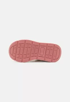 Friboo Sneakers Laag 12 Friboo Sneakers Laag -Friboo Winkel a71acd8bdff4476290f48eb7650f6d29