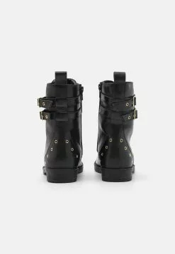 Friboo Leather Booties - Veterboots - Black -Friboo Winkel ce3677e3fb4f4602a732ba52cd39d853