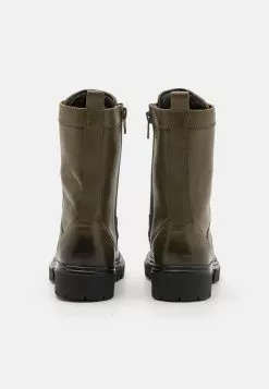 Friboo Leather - Veterlaarzen - Khaki -Friboo Winkel ebc21f4c8ceb4b099f373b5db7eaf3a3